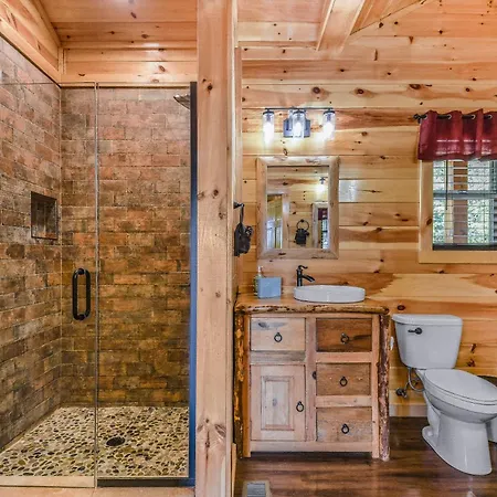 Bear Ridge Cabin